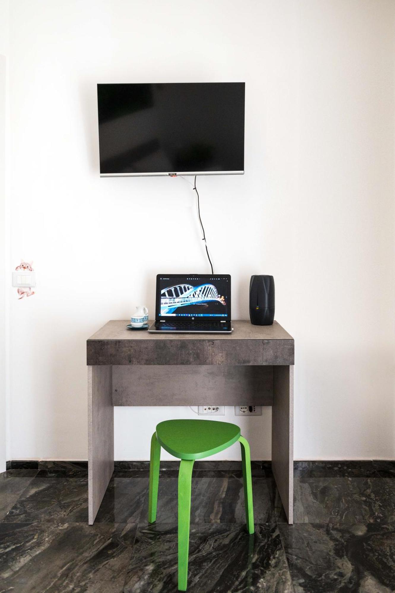 Home Big Crire At 724 Roma Exterior foto